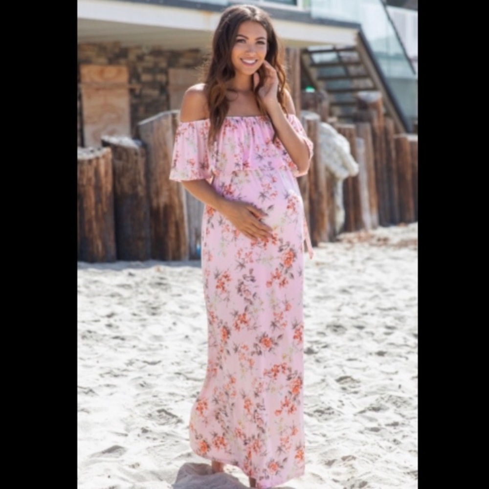 🌸 Pinkblush Floral Maternity Maxi Dress 🌸
